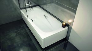 Стальная ванна BLB Universal Anatomica (с отверстиями для ручек) 170x75 см